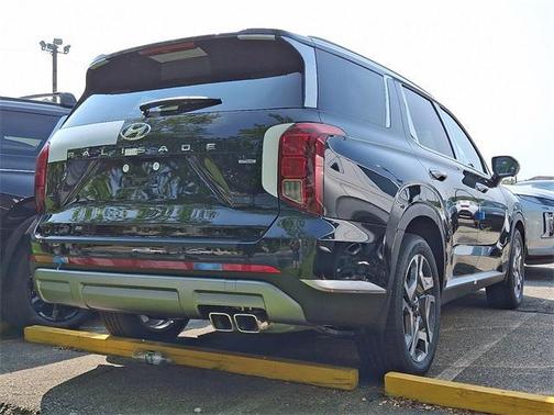 2025 Hyundai PALISADE SEL Premium