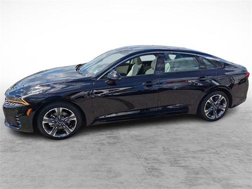 2022 Kia K5 EX