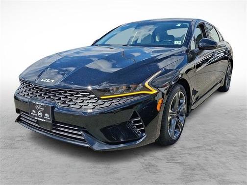 2022 Kia K5 EX