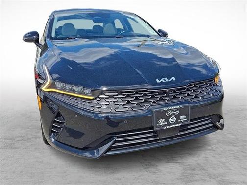 2022 Kia K5 EX
