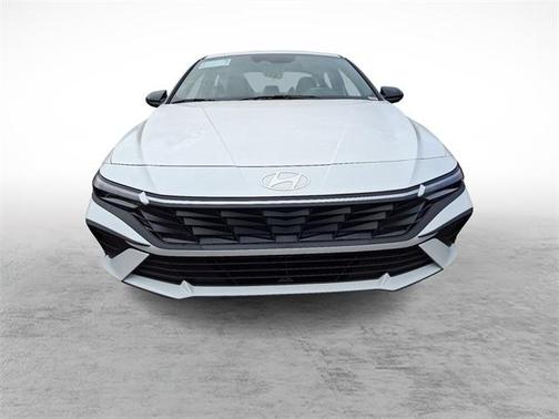 2026 Hyundai ELANTRA SEL