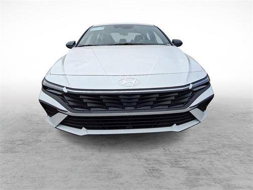 2026 Hyundai ELANTRA SEL