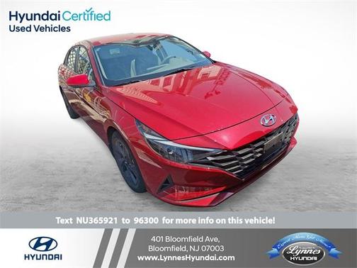 2022 Hyundai ELANTRA SEL