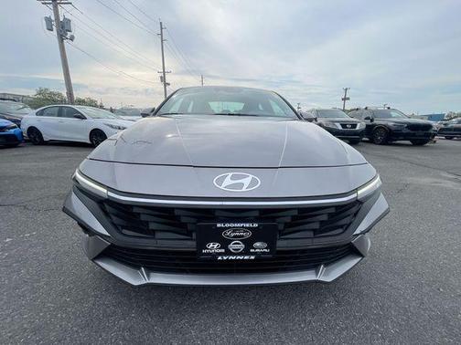 Metal 2024 Hyundai ELANTRA SEL