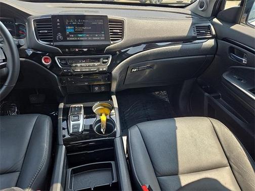 2022 Honda Pilot Touring 7-Passenger