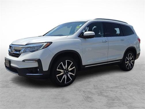 2022 Honda Pilot Touring 7-Passenger