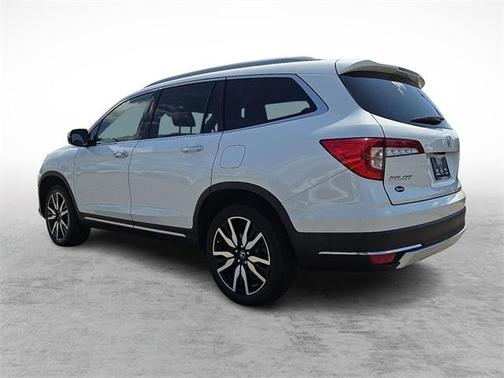 2022 Honda Pilot Touring 7-Passenger