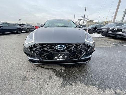 2021 Hyundai SONATA Limited