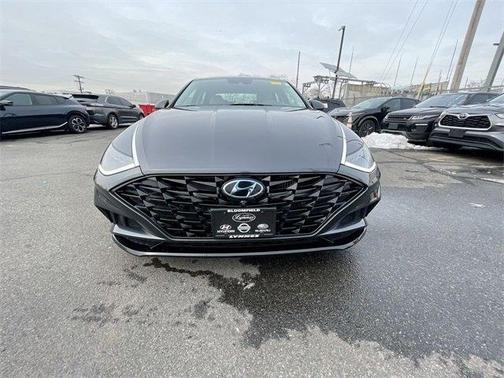 2021 Hyundai SONATA Limited