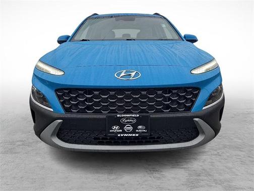 2022 Hyundai KONA SEL