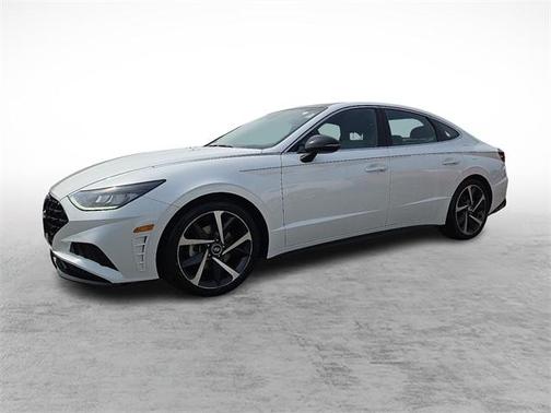 2022 Hyundai SONATA SEL Plus