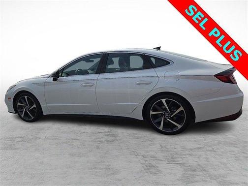 2022 Hyundai SONATA SEL Plus