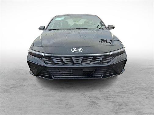 2026 Hyundai ELANTRA SEL