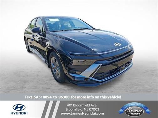 2025 Hyundai SONATA SE