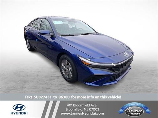 2025 Hyundai ELANTRA SE