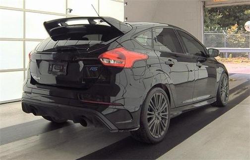 2017 Ford Focus RS Base