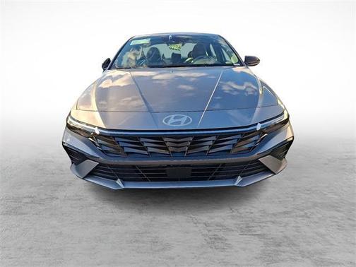 2026 Hyundai ELANTRA SEL