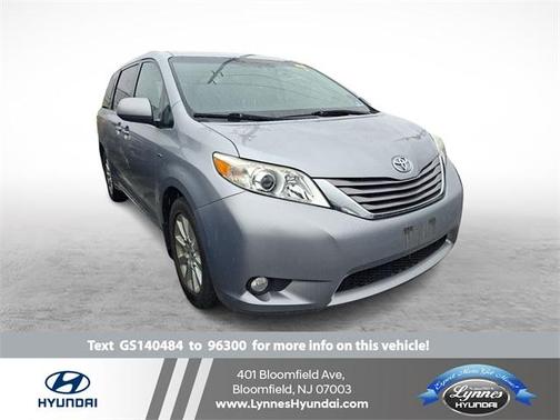 2016 Toyota Sienna XLE