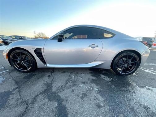 2023 Toyota GR86 Premium