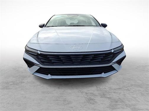 2026 Hyundai ELANTRA SEL