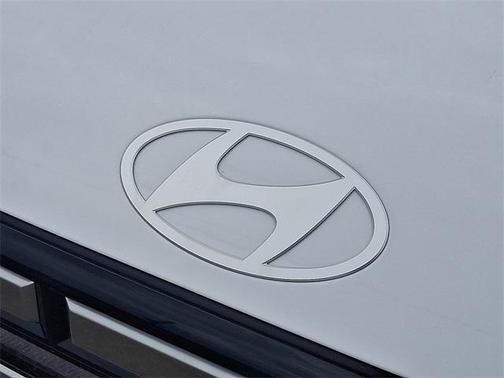 2026 Hyundai SANTA FE HEV SE