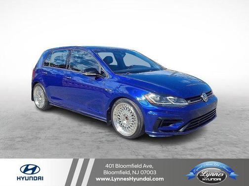 2018 Volkswagen Golf R 2.0T w/DCC & Navigation