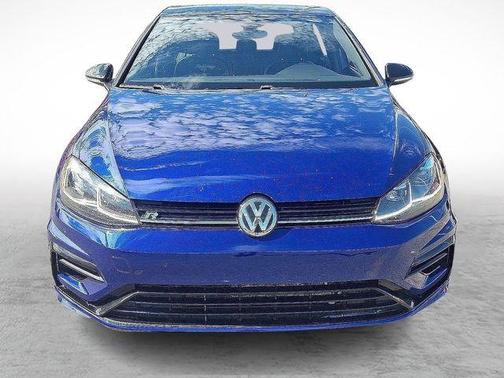 2018 Volkswagen Golf R 2.0T w/DCC & Navigation