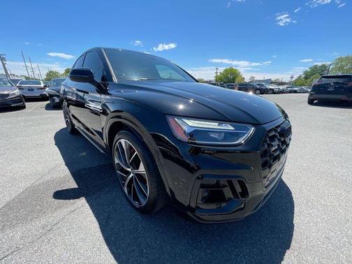 Mythos Black Metallic 2023 Audi SQ5 3.0T Premium Plus