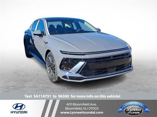 2025 Hyundai SONATA Hybrid Limited