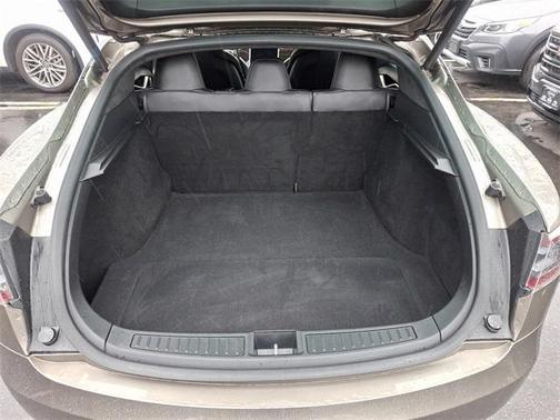 2016 Tesla Model S 70D