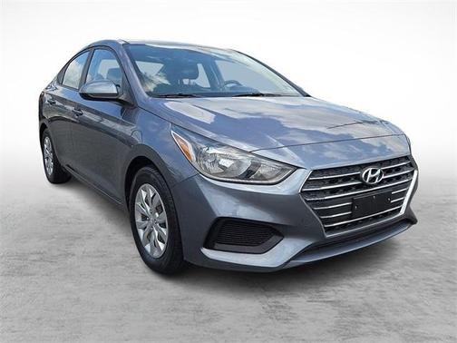 2019 Hyundai Accent SE