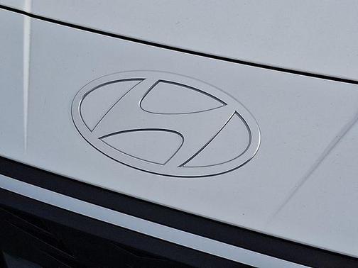 White 2026 Hyundai ELANTRA SEL Sport