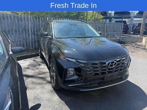 Black Pearl 2024 Hyundai TUCSON Hybrid Limited