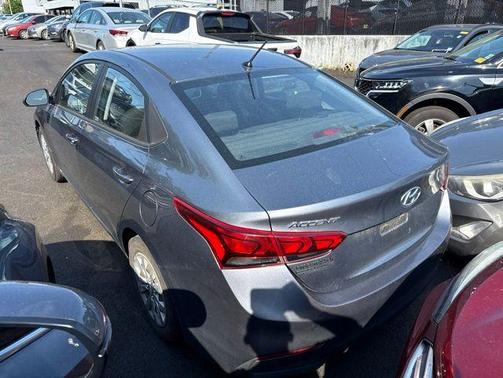 Urban Gray 2020 Hyundai Accent SE