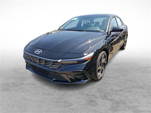 2025 Hyundai ELANTRA HEV SEL Sport