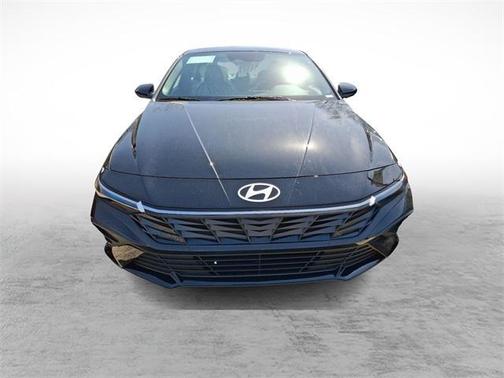 2025 Hyundai ELANTRA HEV SEL Sport