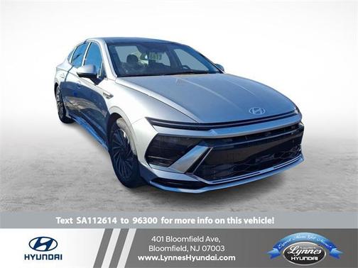 2025 Hyundai SONATA Hybrid Limited