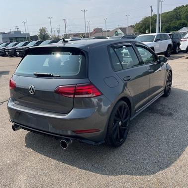 2018 Volkswagen Golf R 2.0T w/DCC & Navigation
