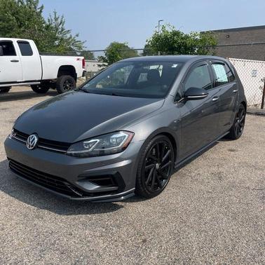 2018 Volkswagen Golf R 2.0T w/DCC & Navigation