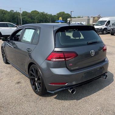 2018 Volkswagen Golf R 2.0T w/DCC & Navigation