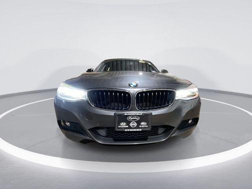 2017 BMW 330 Gran Turismo i xDrive