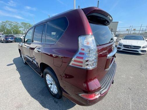 Mica 2019 Lexus GX 460 Base