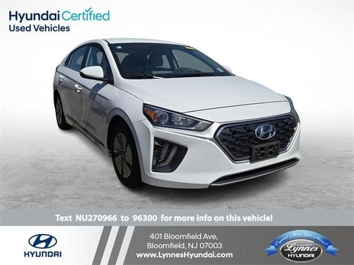 2022 Hyundai IONIQ Hybrid SE