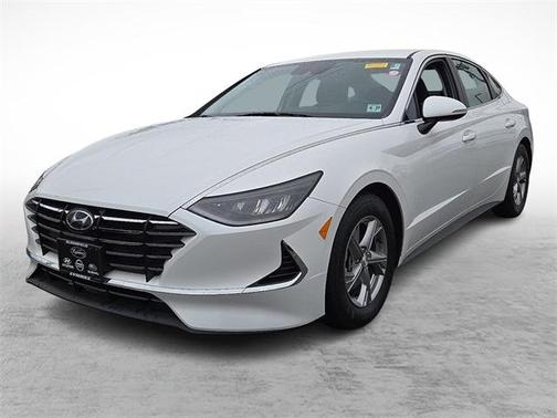 2022 Hyundai SONATA SE