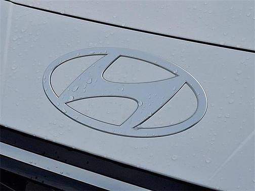 2026 Hyundai ELANTRA SEL