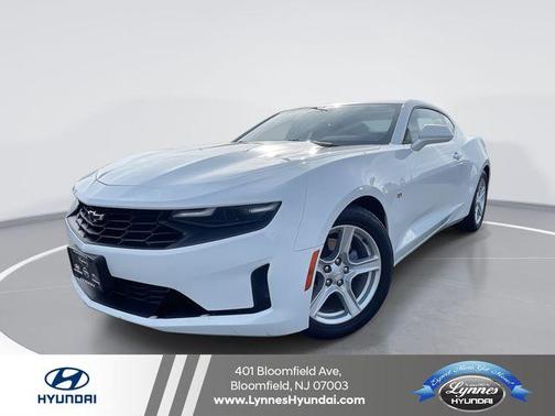 Summit White 2023 Chevrolet Camaro 1LT