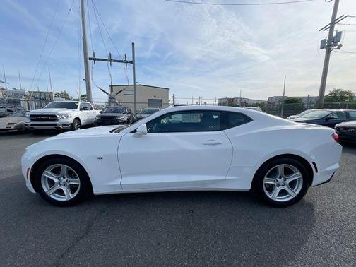 Summit White 2023 Chevrolet Camaro 1LT