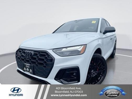 Glacier White Metallic 2025 Audi SQ5 3.0T Premium Plus