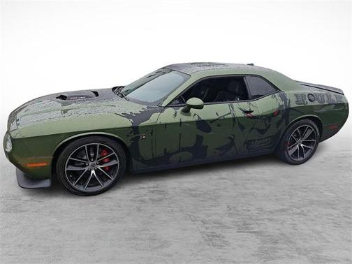 2018 Dodge Challenger 392 Hemi Scat Pack Shaker