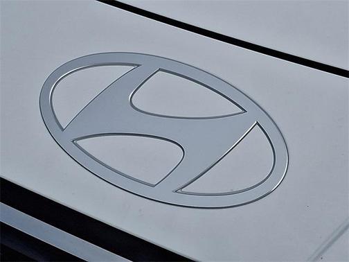 2025 Hyundai ELANTRA HEV Limited
